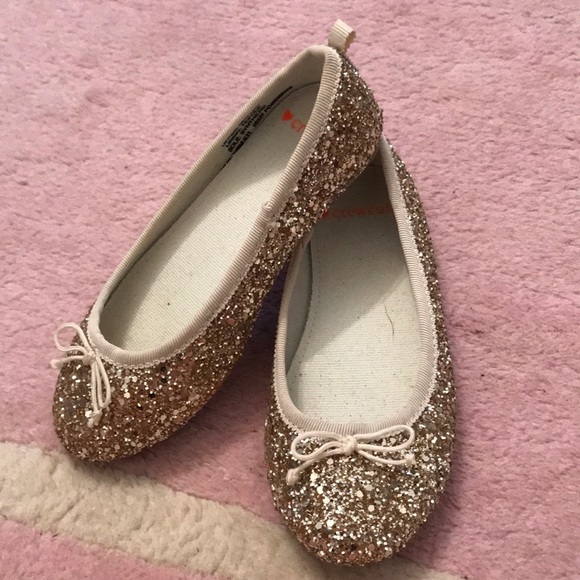 Shoes - Picture 2 of 3